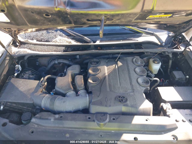 JTEEU5JR9N5271665 Toyota 4RUNNER SR5
