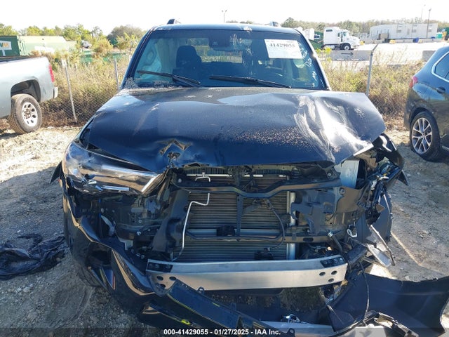 JTEEU5JR9N5271665 Toyota 4RUNNER SR5