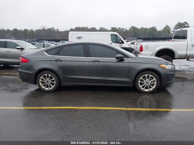 Ford FUSION SE 2019 3FA6P0HD1KR142346 Image 13