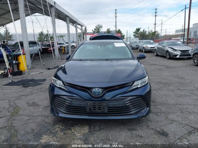 4T1B31HK1JU500573 Toyota Camry Hybrid Le