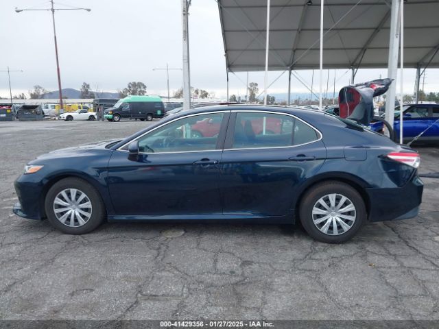 4T1B31HK1JU500573 Toyota Camry Hybrid Le
