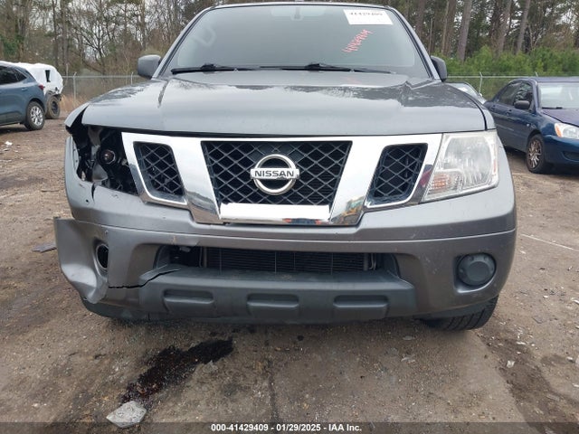 1N6AD0ER0JN711523 Nissan Frontier Sv