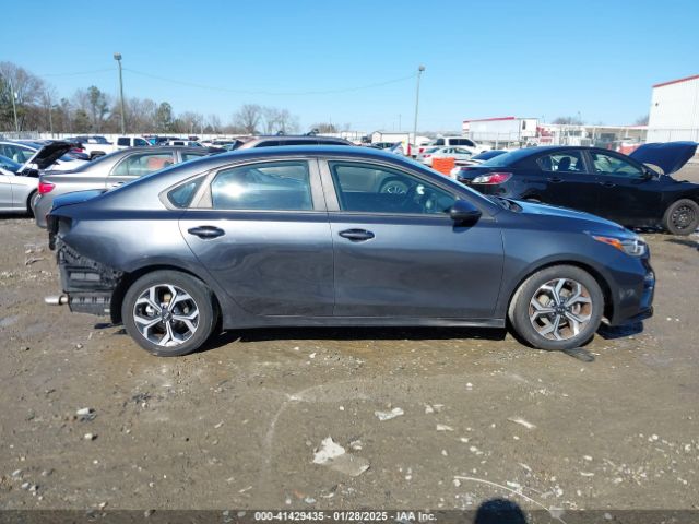 3KPF24AD9LE142503 KIA Forte Lxs