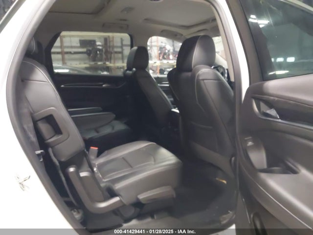 5GAEVCKW7KJ250392 Buick Enclave Awd Avenir