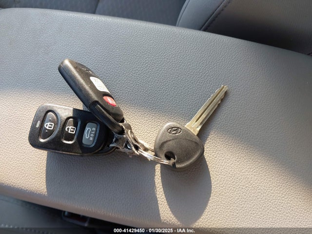 Hyundai ELANTRA SEL 2019 5NPD84LF8KH455248 Image 11
