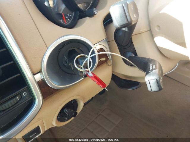 2013 PORSCHE CAYENNE WP1AA2A2XDLA12012 Photo 10