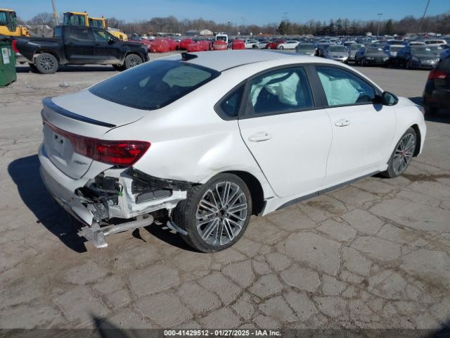 3KPF44AC6PE680552 KIA Forte Gt Manual