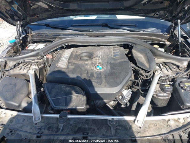 WBAJA5C5XKBX87386 BMW 530I