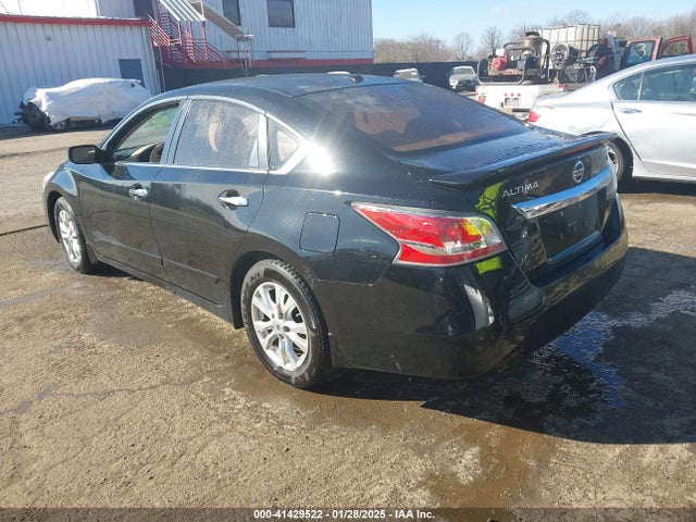 Nissan Altima 2.5 S 2015 1N4AL3AP6FC110542 Image 3