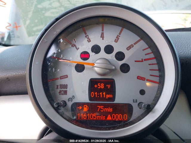 2010 MINI COOPER WMWMF3C51ATZ27322 Photo 6