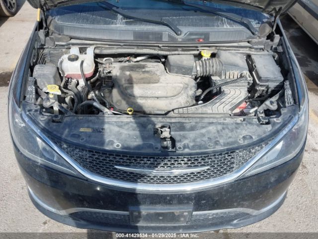 2C4RC1FG9JR102669 Chrysler Pacifica Touring Plus