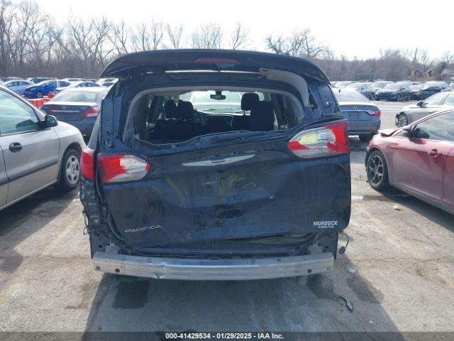 2C4RC1FG9JR102669 Chrysler Pacifica Touring Plus