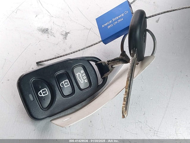 5NPD74LF5JH402752 Hyundai ELANTRA SE