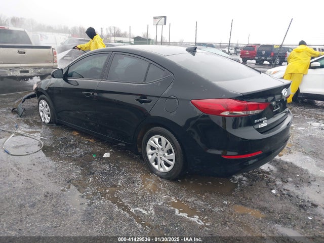 5NPD74LF5JH402752 Hyundai ELANTRA SE