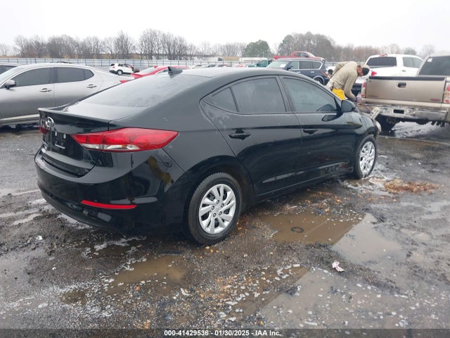 5NPD74LF5JH402752 Hyundai ELANTRA SE