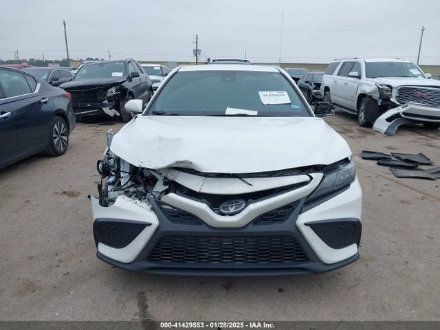 4T1G11AK0NU662447 Toyota CAMRY SE