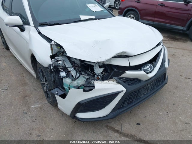 4T1G11AK0NU662447 Toyota CAMRY SE
