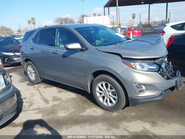 Chevrolet EQUINOX LT 2018 3GNAXSEV8JL114422 Image 1