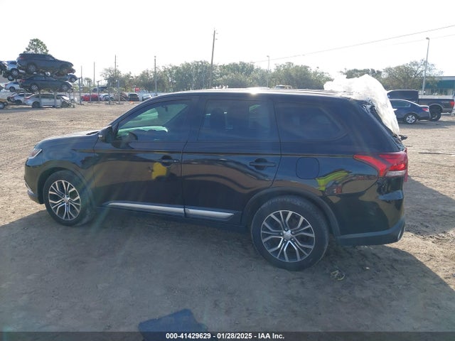 Mitsubishi Outlander Se 2017 JA4AD3A35HZ052616 Image 13