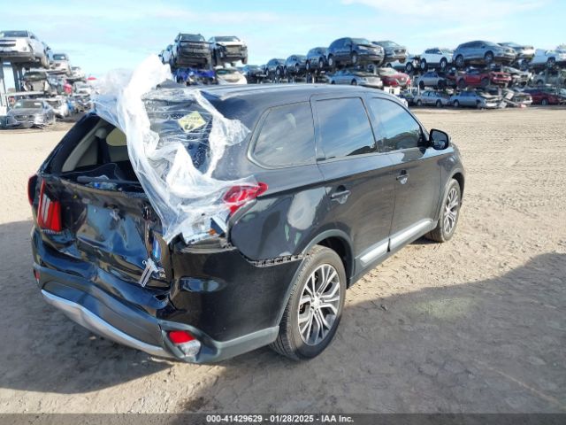 2017 MITSUBISHI OUTLANDER JA4AD3A35HZ052616 Photo 3