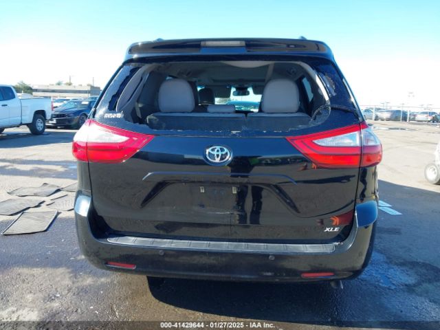 5TDYK3DC2FS612340 Toyota Sienna Xle/limited
