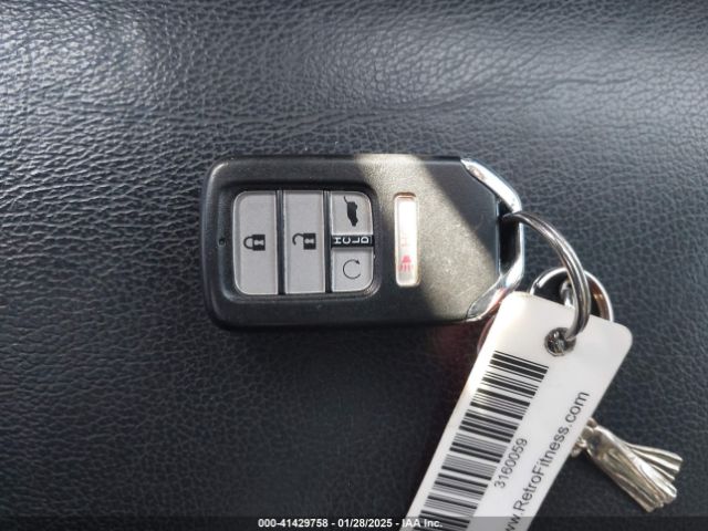 5FNYF5H98HB029812 Honda Pilot Touring