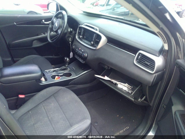 5XYPG4A5XHG232297 KIA Sorento 3.3l Lx