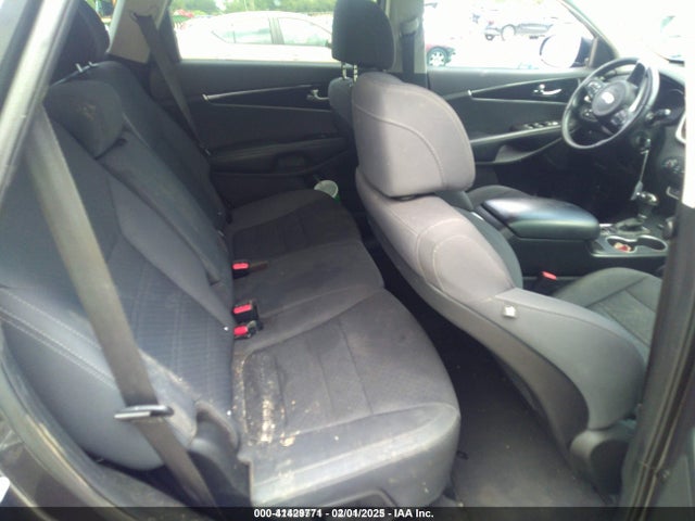 5XYPG4A5XHG232297 KIA Sorento 3.3l Lx