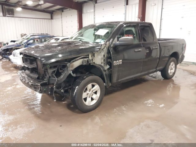 1C6RR7FG6JS246610 RAM 1500 Express  4x4 6'4 Box