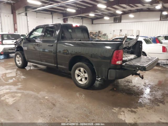 1C6RR7FG6JS246610 RAM 1500 Express  4x4 6'4 Box