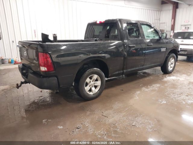 1C6RR7FG6JS246610 RAM 1500 Express  4x4 6'4 Box