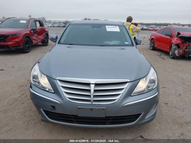 KMHGC4DD8EU264718 Hyundai Genesis 3.8