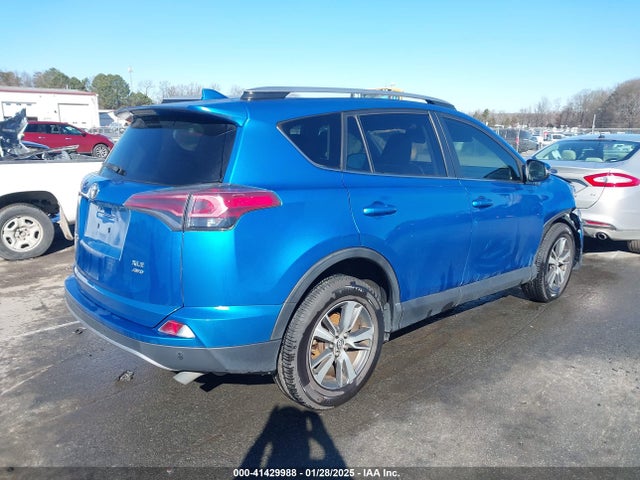 JTMRFREV5JJ231843 Toyota Rav4 Adventure/xle