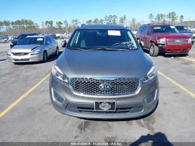 5XYPGDA51GG179486 KIA Sorento 3.3l Lx