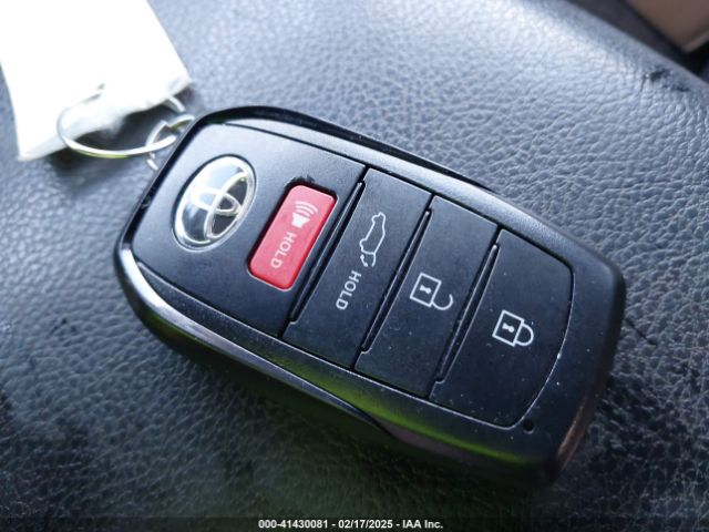 7SVAAABA2RX038143 Toyota Sequoia Limited