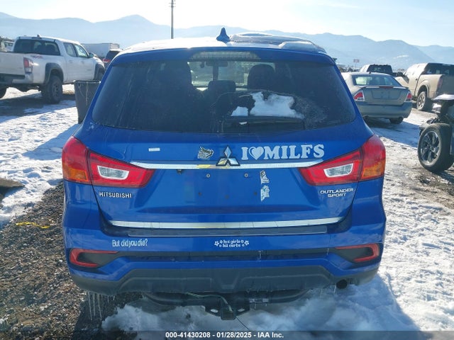JA4AR3AUXJU020676 Mitsubishi Outlander Sport 2.0 Es/2.0 Le