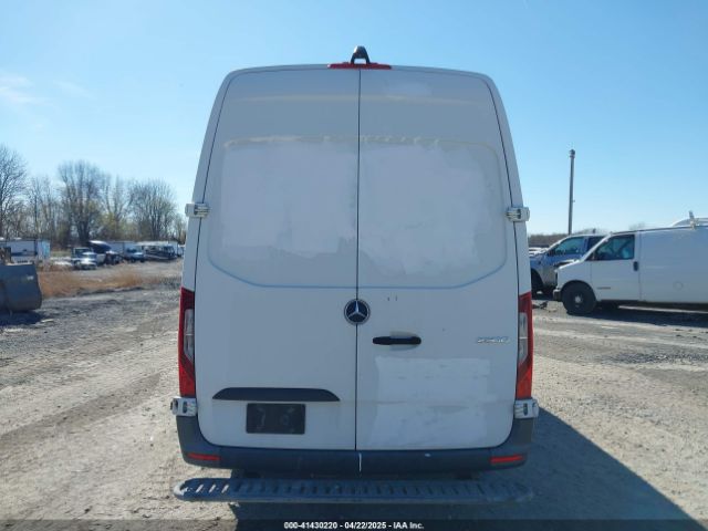 WD3PF1CD3KP062854 Mercedes-Benz Sprinter 2500 High Roof V6