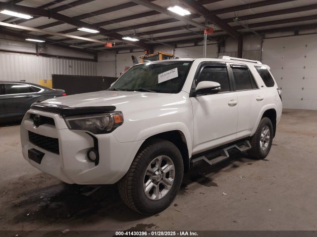 Toyota 4runner Sr5 Premium 2018 JTEBU5JR6J5532506 Image 2