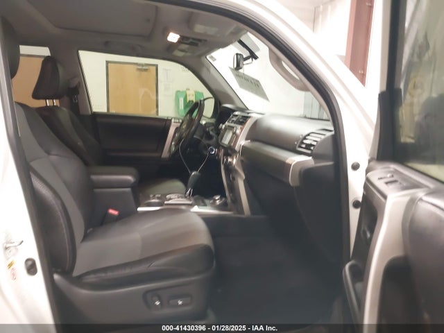 Toyota 4runner Sr5 Premium 2018 JTEBU5JR6J5532506 Image 5