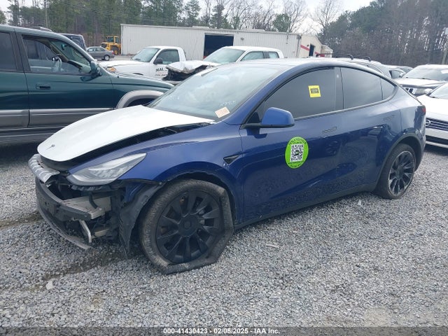 5YJYGDED8MF122985 Tesla Model Y Standard Range Rear-wheel Drive