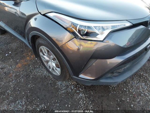 JTNKHMBX1K1048022 Toyota C-HR LE