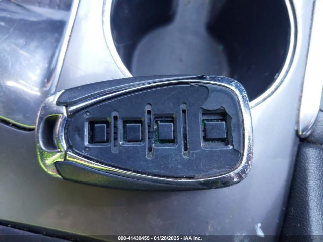1G1ZE5ST2HF102334 Chevrolet MALIBU 1LT