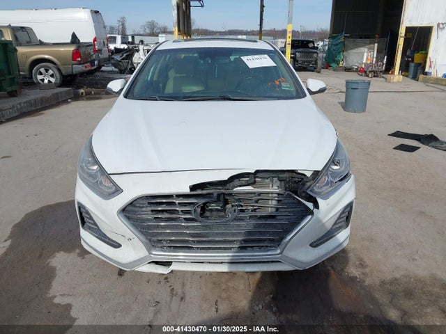 Hyundai Sonata Limited 2018 5NPE34AF5JH667934 Image 12