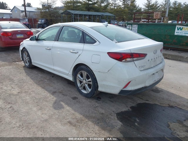 Hyundai Sonata Limited 2018 5NPE34AF5JH667934 Image 3
