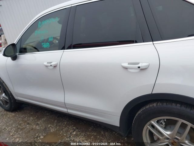 WP1AB2A29ELA59269 Porsche CAYENNE S