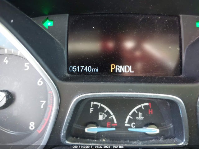 1FADP3F29JL237566 Ford FOCUS SE