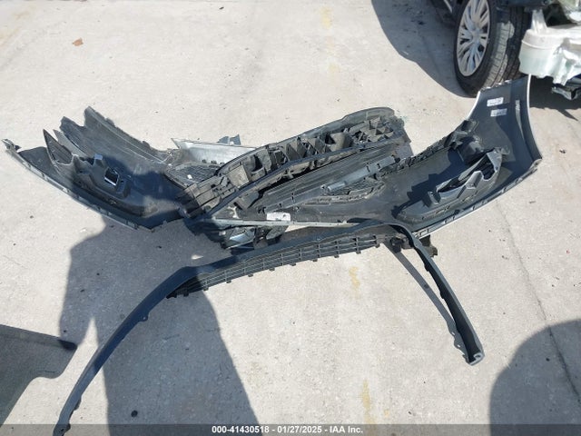 1FADP3F29JL237566 Ford FOCUS SE
