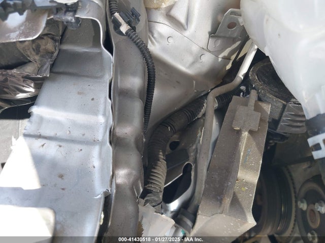 1FADP3F29JL237566 Ford FOCUS SE