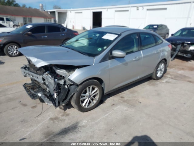 1FADP3F29JL237566 Ford FOCUS SE