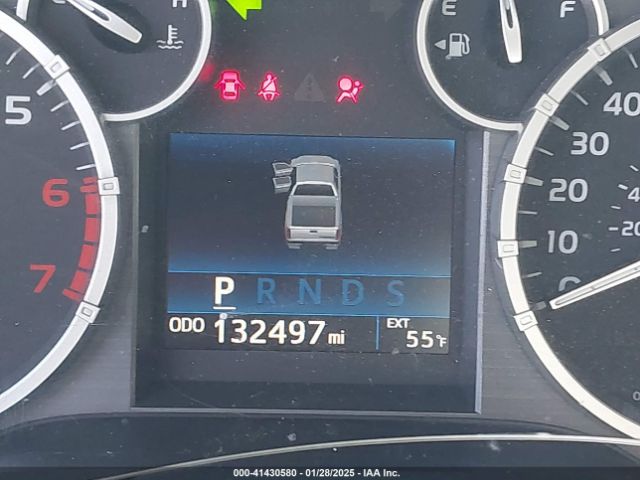 5TFRY5F18FX181989 Toyota Tundra Sr5 5.7l V8